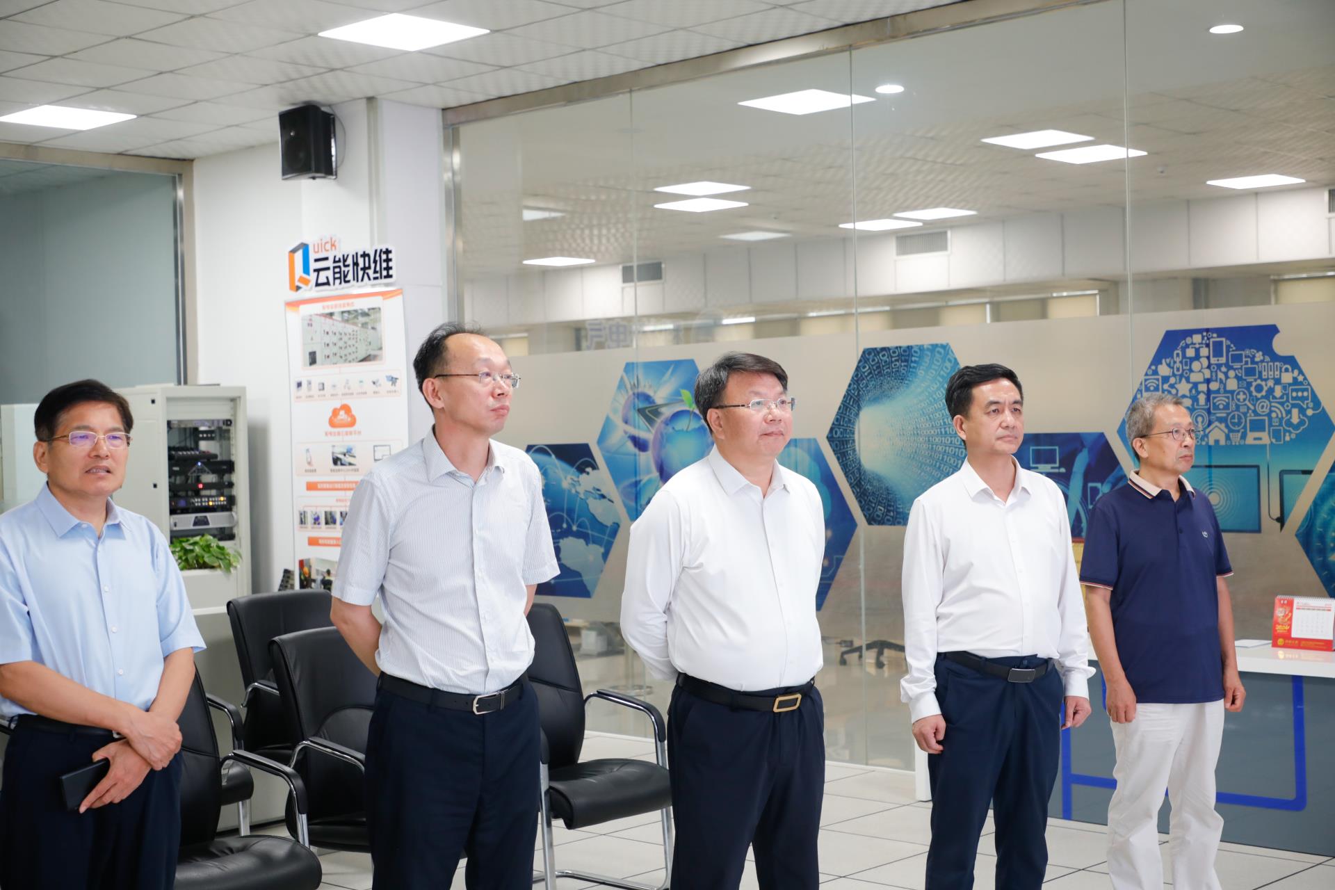 宝马bm1122线路顶级(中国游)有限公司官网